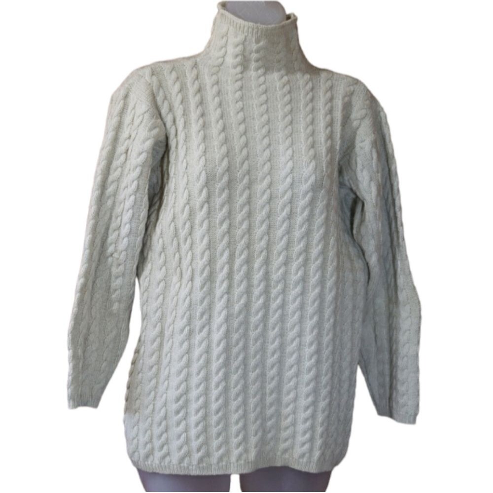 Vintage Aran Cable Knit Oatmeal Turtleneck Sweater Medium Cozy Cottagecore Style